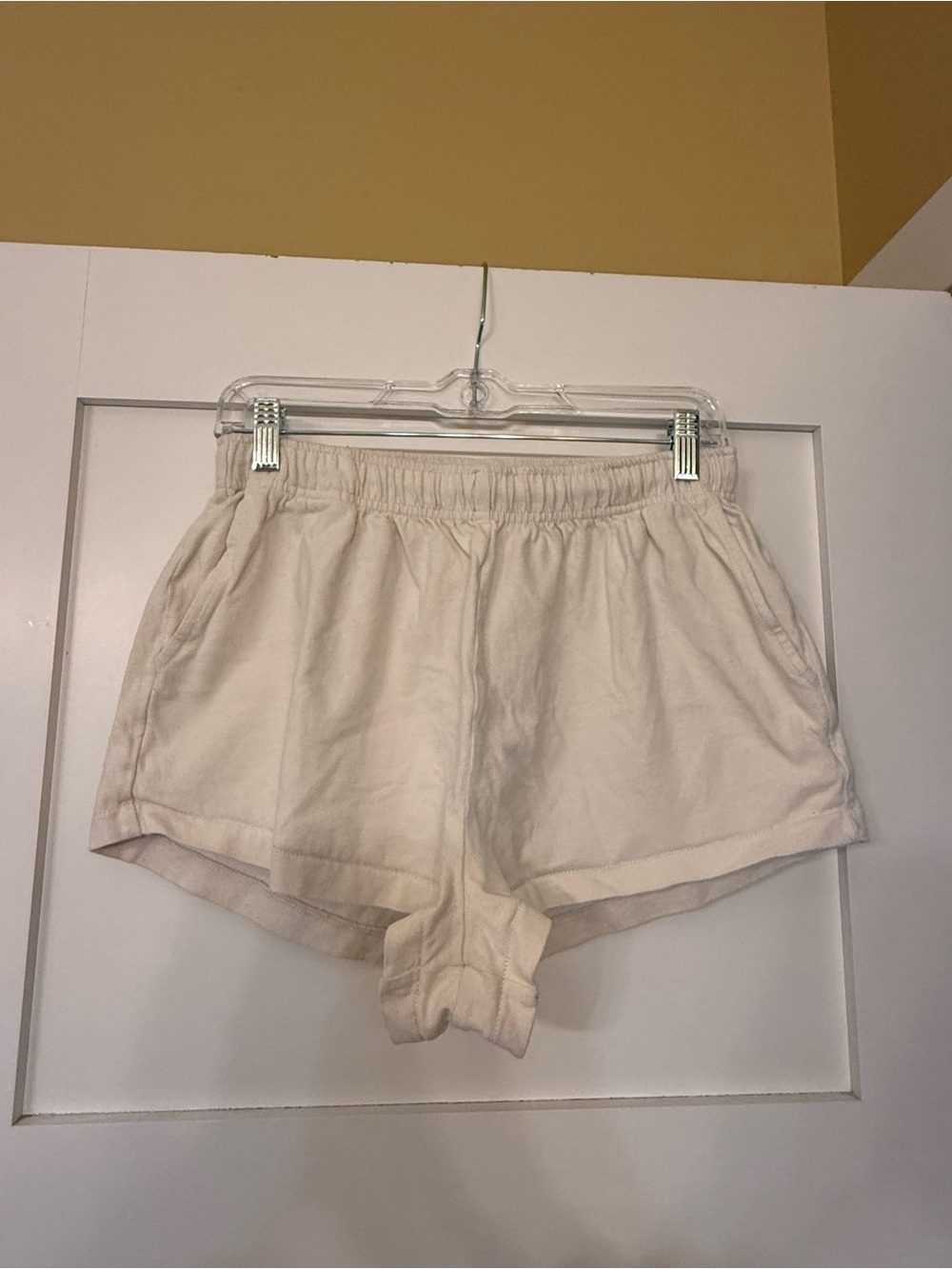 American Eagle Cream Comfy Shorts Size XS